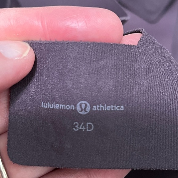 Lululemon Enlite Bra Black Currant - Picture 6 of 12